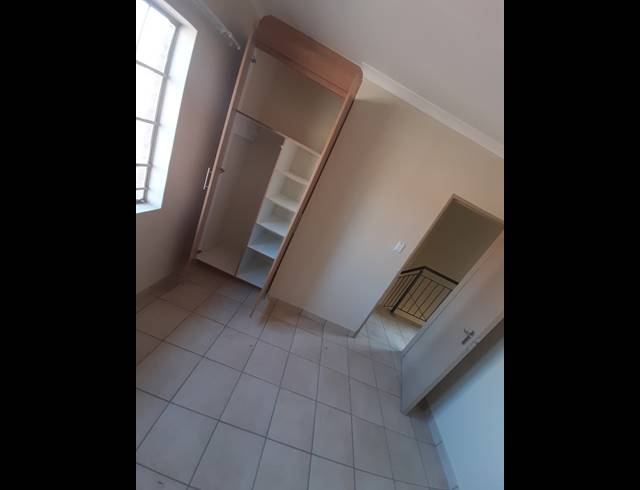 3 bed property to rent in ANNLIN
